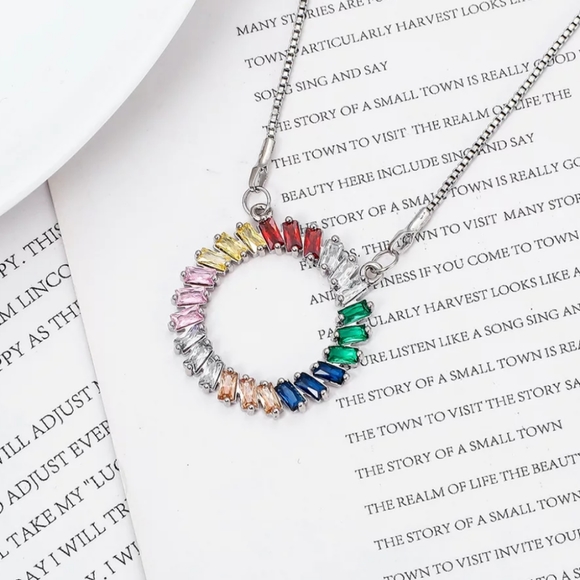 🌈NEW COLORFUL CZ DIAMOND CIRCLE OF 💞 NECKLACE - Picture 4 of 6